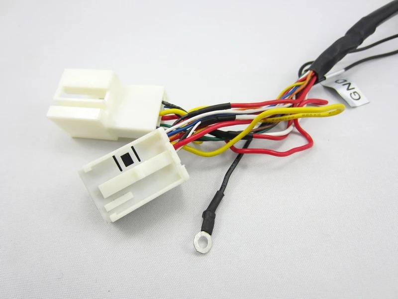 Устройство зарядное автомобильное Yatour цифровой USB MP3 AUX адаптер для 12pin VW Audi Skoda Seat