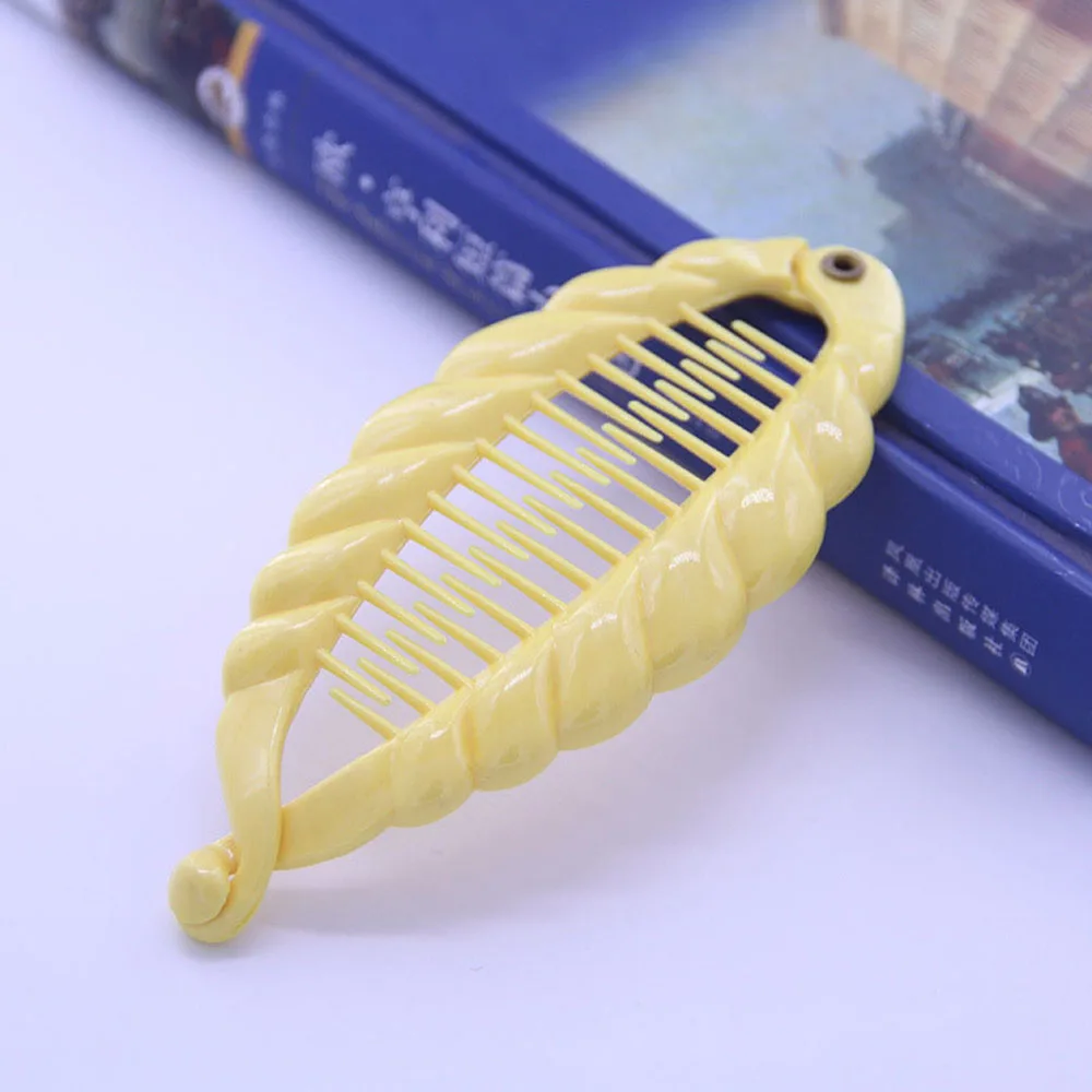 

1 PC Fashion Speacial Design Fishtail Clip Lady Fish Folder Clip For Women Girls Hairpin Headdress Banana Shape Hair Accessories