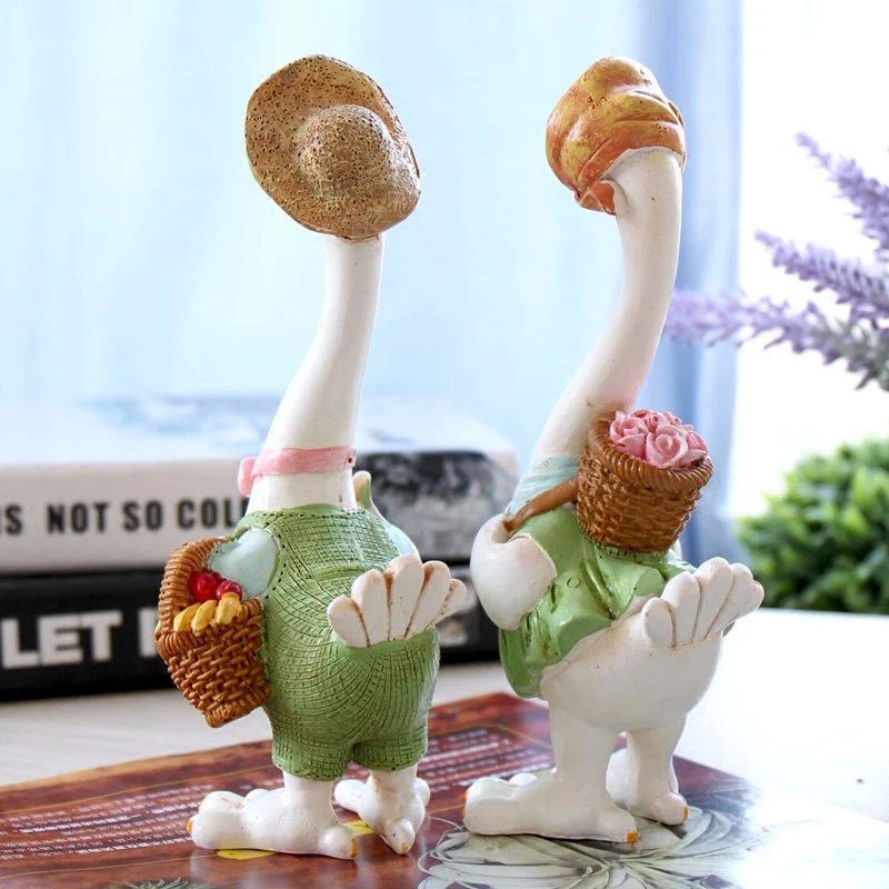 С принтом в виде рисунка от руки смола цыпленок предметы прикладного искусства