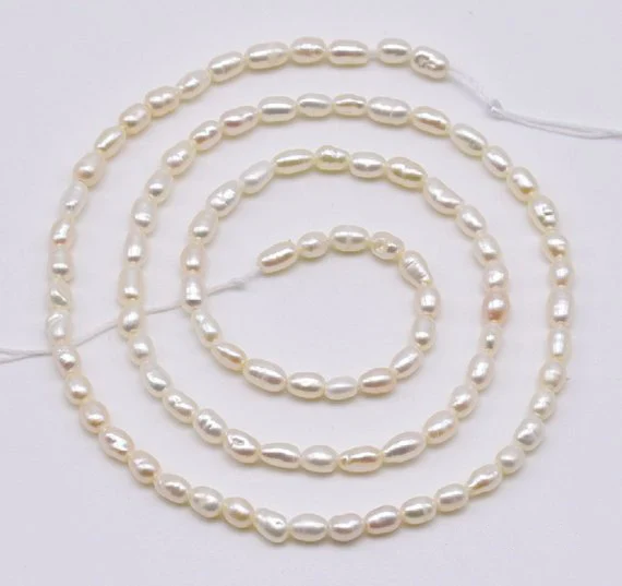 

Charming Loose Pearl Beads,A Grade Teardrop Pearl Loose Beads,2.5-3mm White Rice Tiny Real Freshwater Pearl Jewellery.