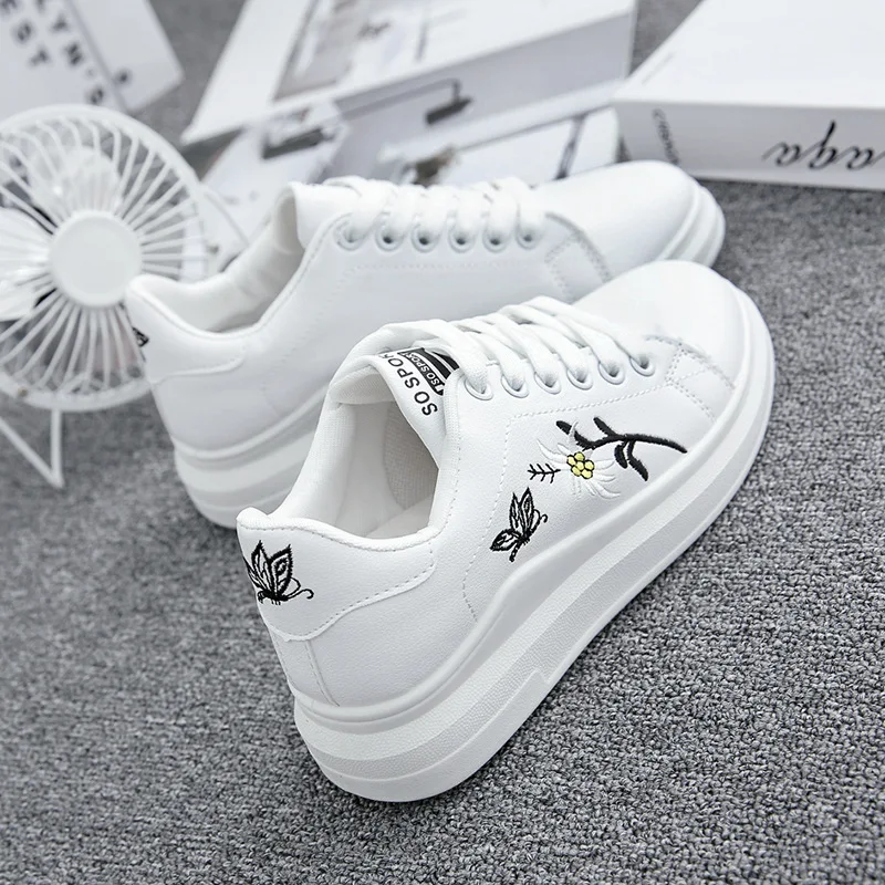 Женская Повседневная обувь Новинка 2019 года женские кроссовки модная дышащая