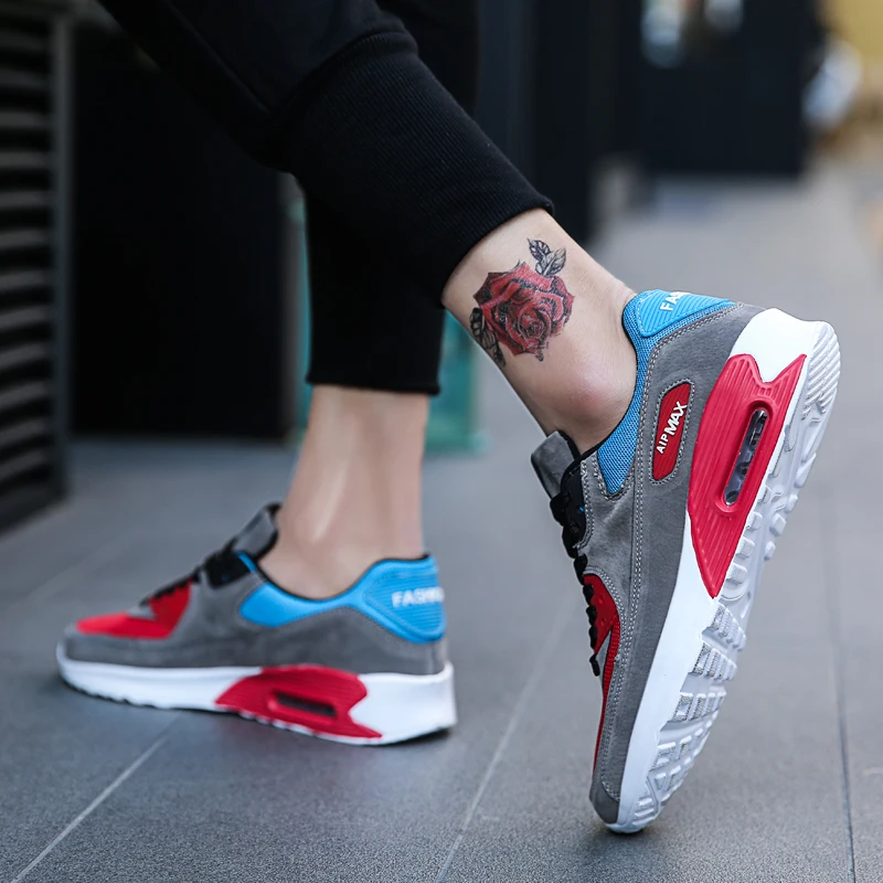 Хит 2018 трикотажные кроссовки белые мужские спортивные Смарт черные дышащие с