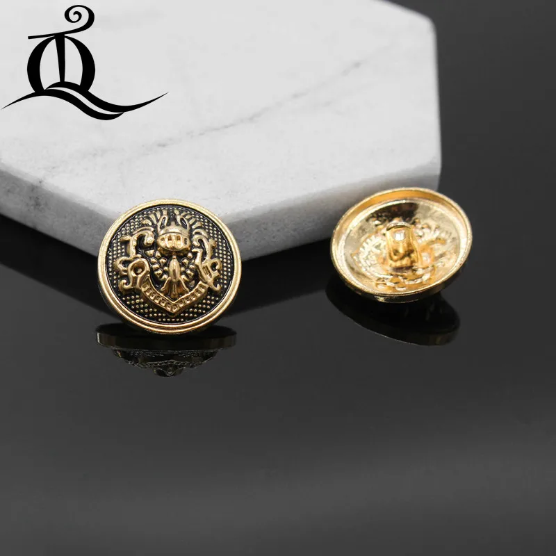 TQ 1Pcs/lot Ox Horn Toggle Sewing Button For Coat Jacket Black Brown DIY Garment Accessory Black Coffee brown beige HS02