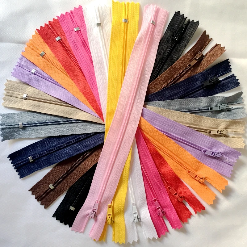 

(16 Inch) 40CM 48pcs 3# Closed End Nylon Coil Zippers Tailor Sewing Craft 12color (Color U PICK)