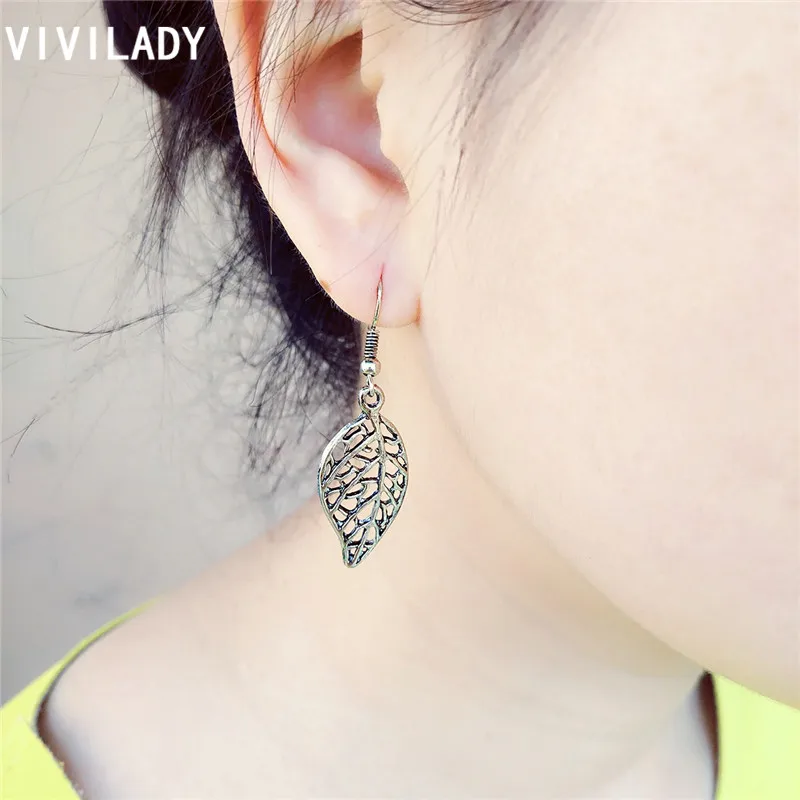 Женские серьги-подвески в виде листьев серебристого цвета | Украшения и