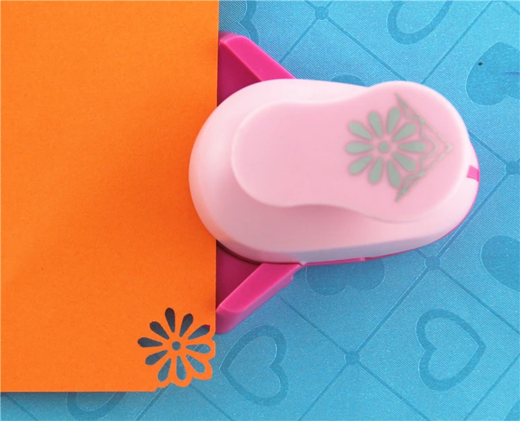 

Free Shipping New Flower scrapbook paper cutter Paper Corner Punch diy craft punch hole punch furadores de papel S3005