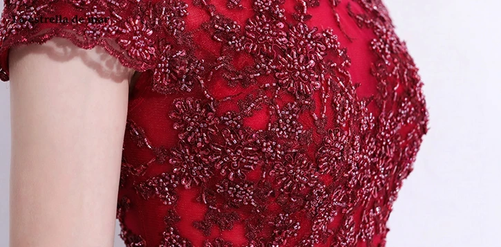 Халат demoiselle d'honneur pour femme2019 тюль с высоким воротником, со стразами короткий рукав сзади линия бордовые платья для подружки невесты чай