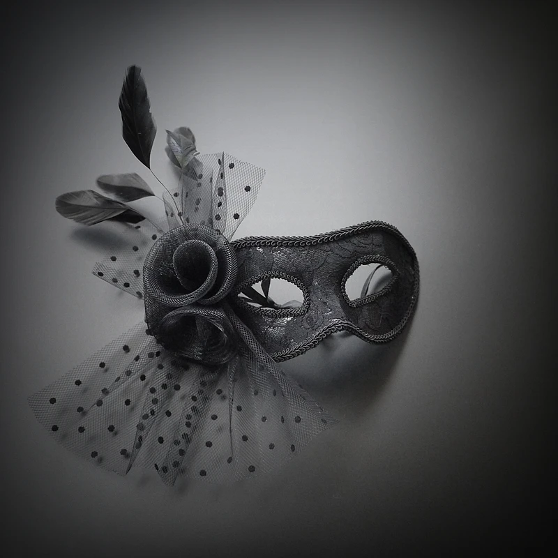 Feather Lace Christmas Party Fancy Mask | Дом и сад