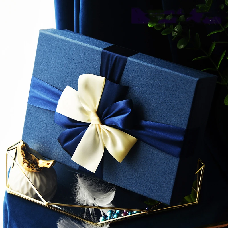 Роскошные подарочные коробки с лентой для свадьбы Рождества упаковки бумажная