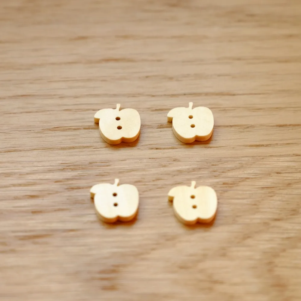 Деревянные пуговицы в форме яблока с 2 отверстиями для шитья пластиковые сделай