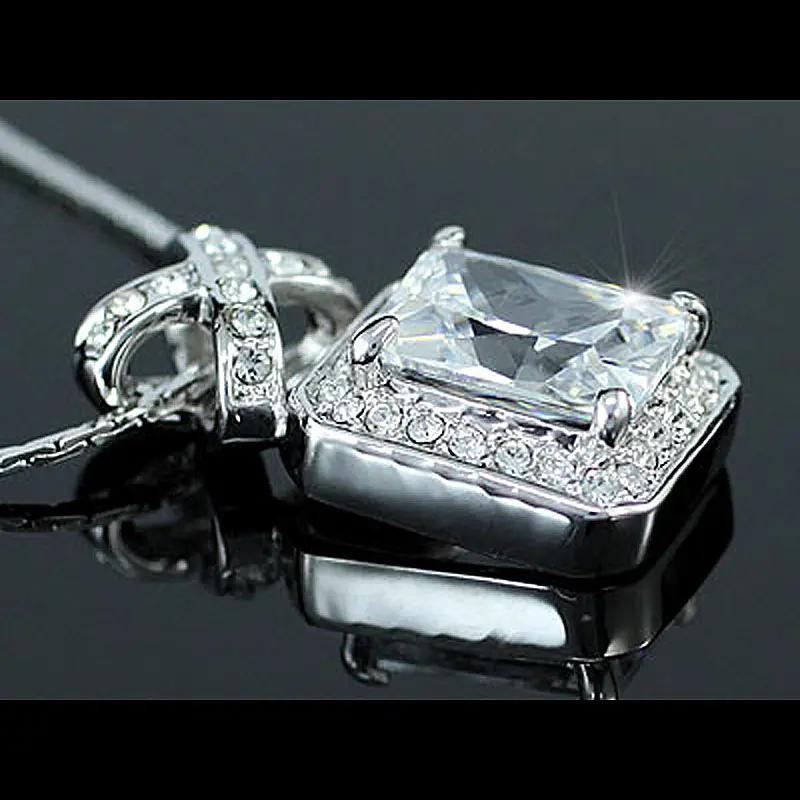 Ожерелье с подвеской в виде павлина и звезды камнями 4 карата CSN008|crystal necklace|pendant