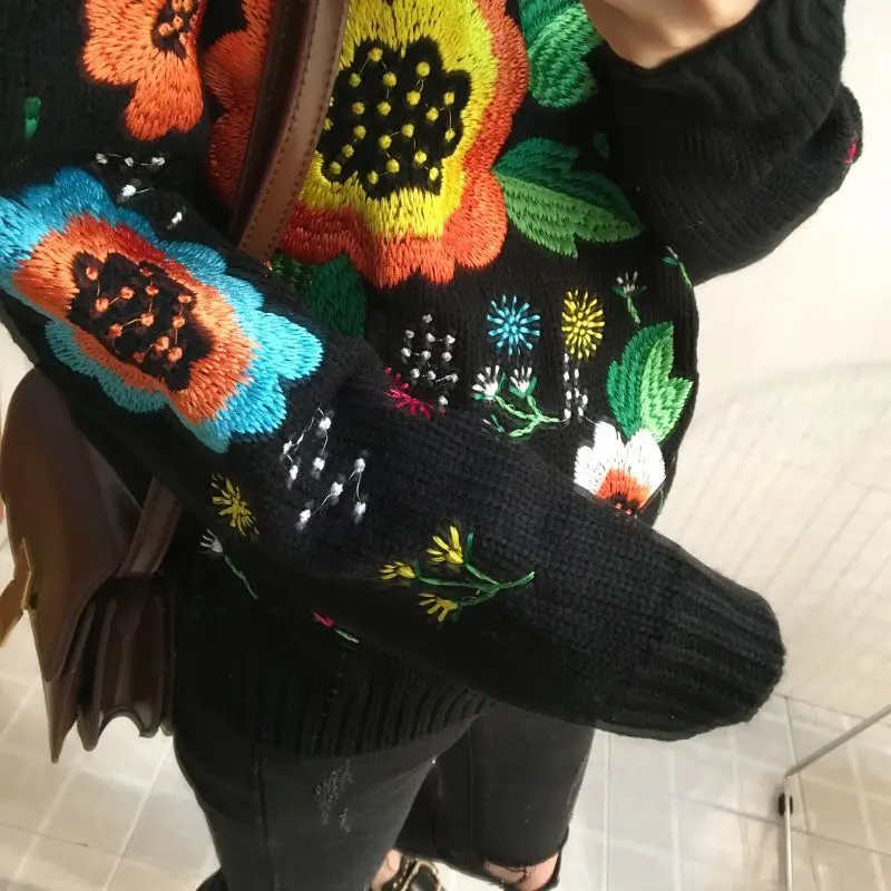 Women Black Embroidery Floral Knitted Sweater Female Loose O-neck Comfortable 2021 Spring Autumn Warm Woman's | Женская одежда