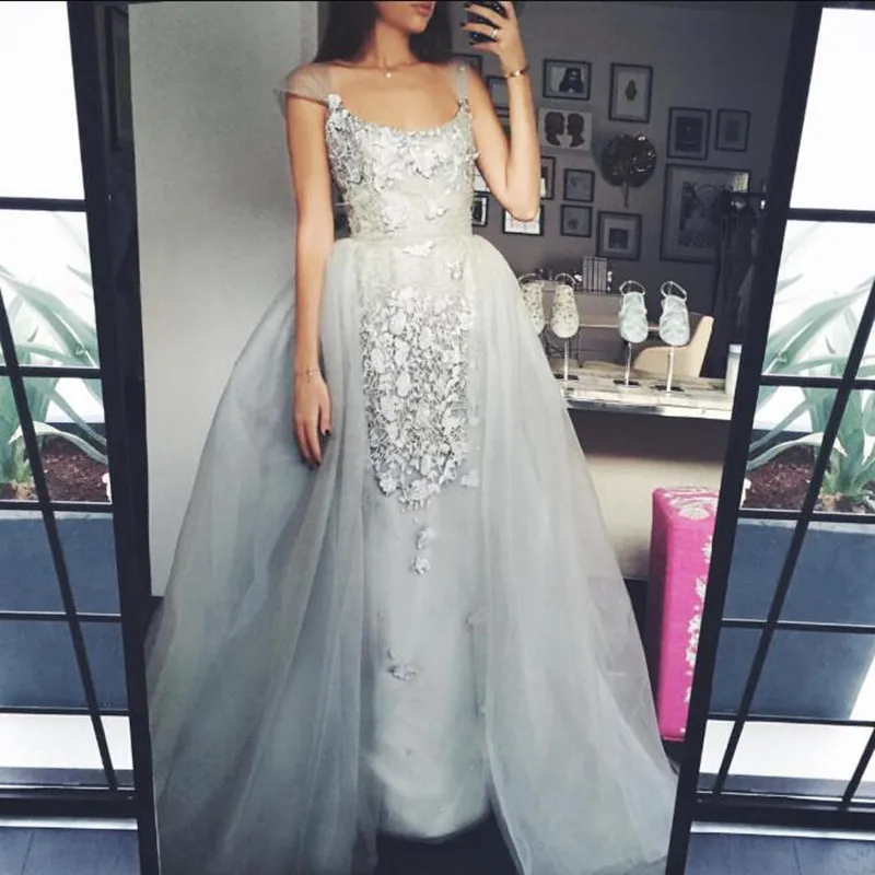

Arabic Silver Mermaid Long Evening Party Dresses With Detachable Train 2019 New Round Neck Women Lace Applique Dubai Prom Gown