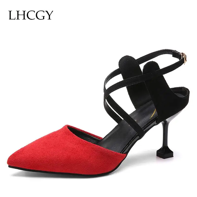 Модельные туфли на высоком каблуке Сандалии с острым носком Женская обувь