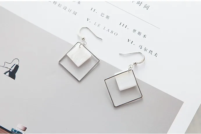 Новое поступление 2017 простые серьги в виде натуральной белой ракушки