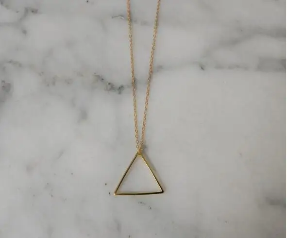 Новинка 2019 простая Женская Золотая цепочка чокер треугольное длинное ожерелье