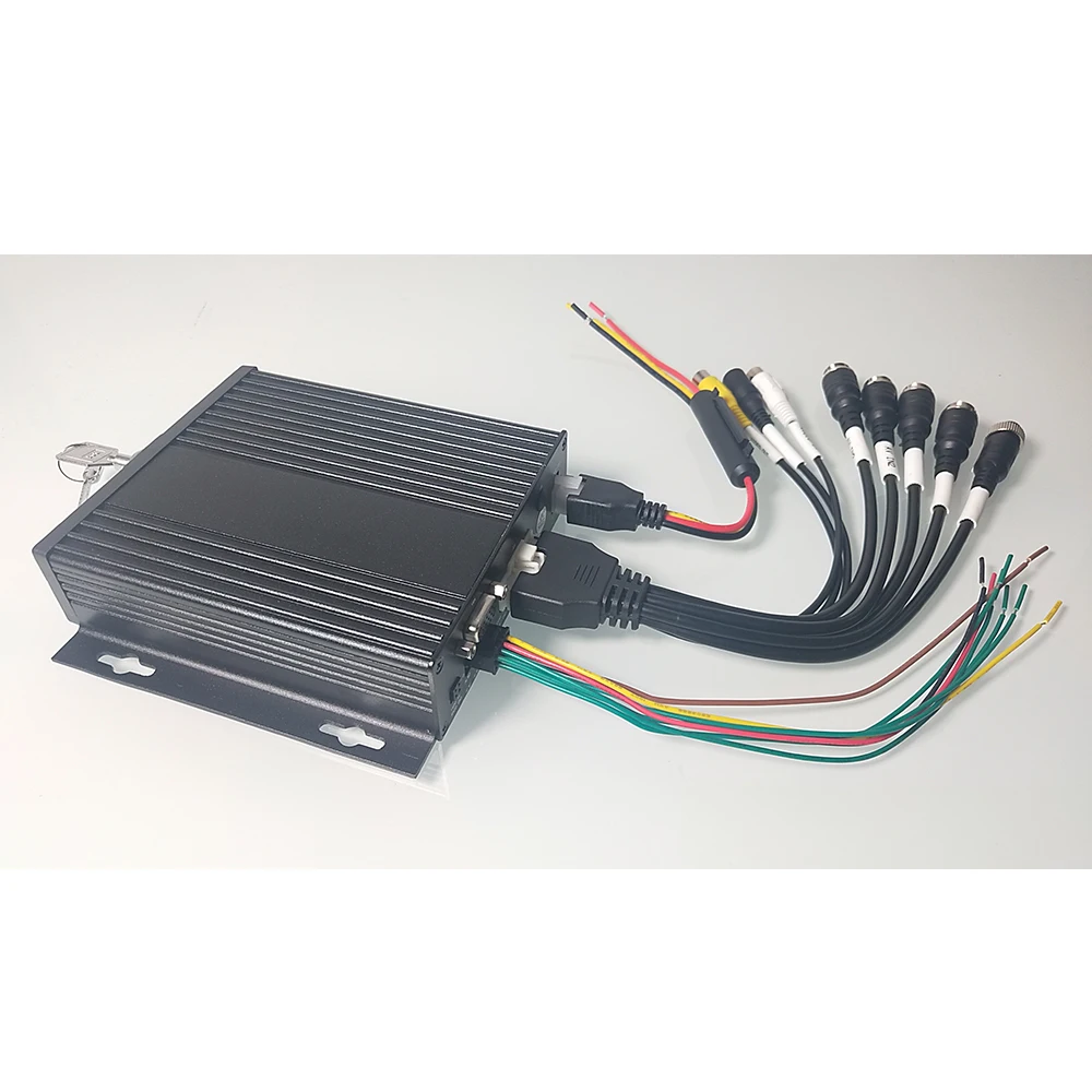 Техническая поддержка обновления док станции AHD 4CH SD Card Mobile DVR taxi/скорая помощь