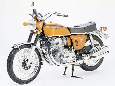 1:6 Хонды мечта CB750 четырех-#16001