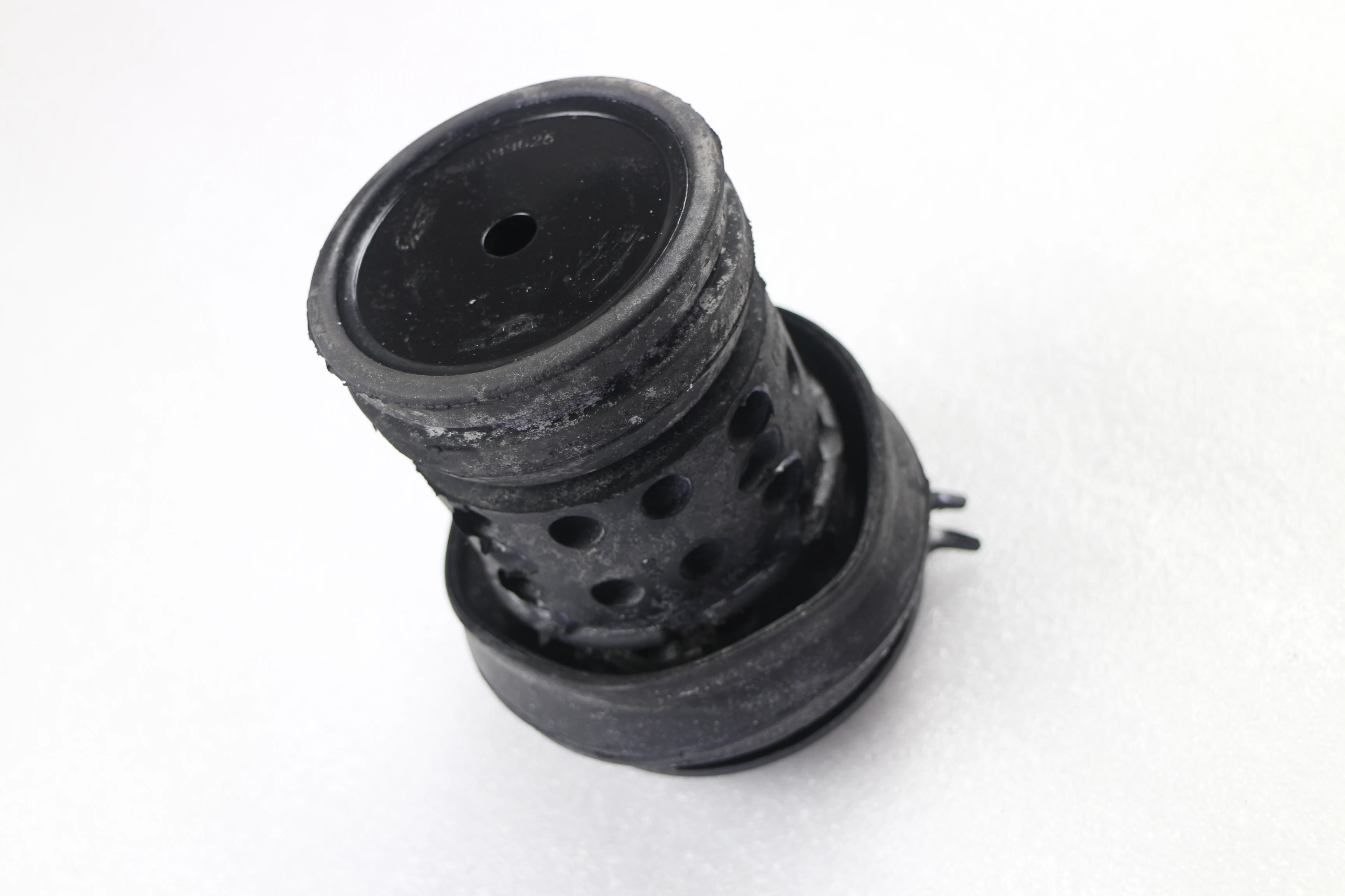 Переднее Крепление двигателя подходит для Volkswagen VW Corrado VR6 2 9 Mk3 Golf 8 92-98 1H0199609K |