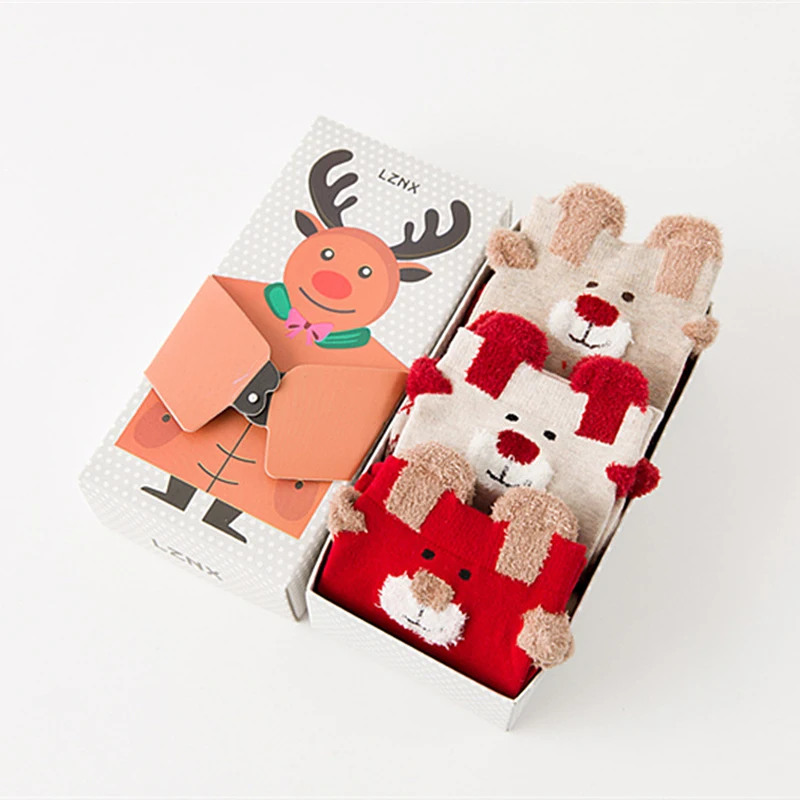 

3 Pair/lot Winter New Cartoon Three-dimensional Xmas Elk Adult Women's Socks Combination Set New Year Gift Boxed Leisure Socks