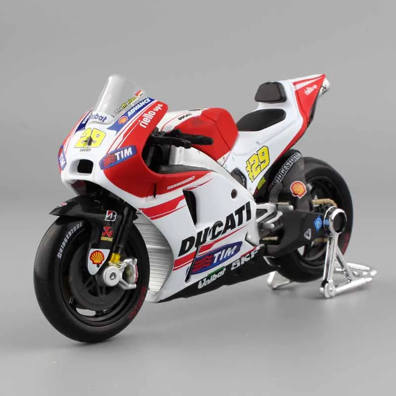 Maisto 1:18 весы поездок на мотоцикле Ducati Desmosedici RR GP15 GP18 no.04 Andrea Dovizioso moto rcycle гоночный moto велосипед Diecasts модель GP игрушки