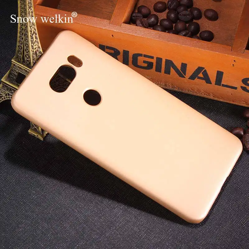 Роскошный прорезиненный матовый пластиковый жесткий чехол Snow Welkin для LG V30 / + V30S