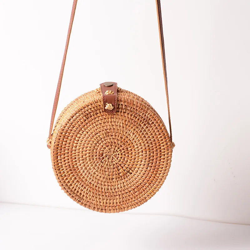 

Summer New Bali Rattan Bag Bohemian Retro Round Beach Bag Hand-Woven Shoulder Bags For Women Straw Crossbody Bag Circle Handbag