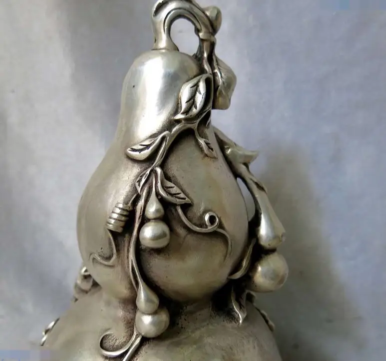 Серебряная скульптура Китай Резные Лаки благословение Spittor жаба кальян