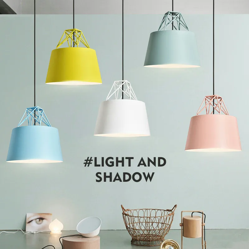 

Nordic Restaurant Chandelier Creative Personality Bar Macaroons Multicolor Simple Coffee Shop Dining Room Lamp Free Shipping