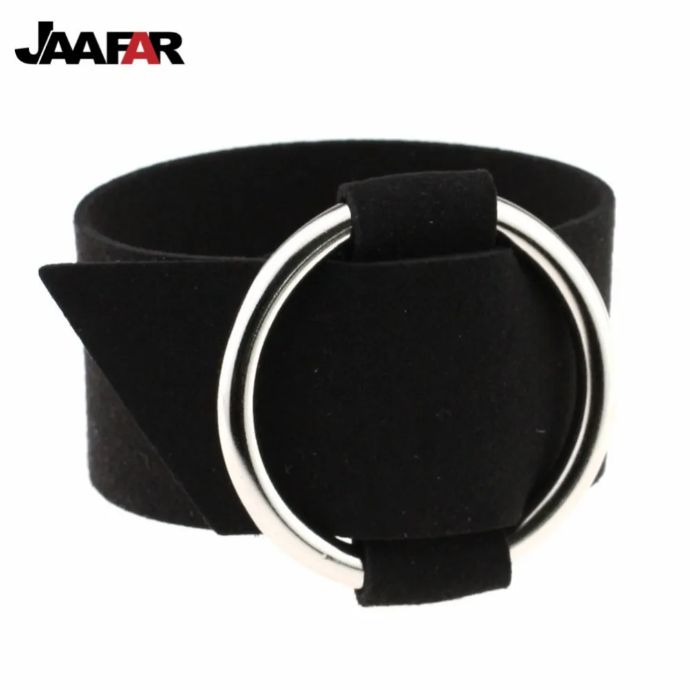 Женский кожаный браслет в стиле панк винтажный на запястье с большими кольцами