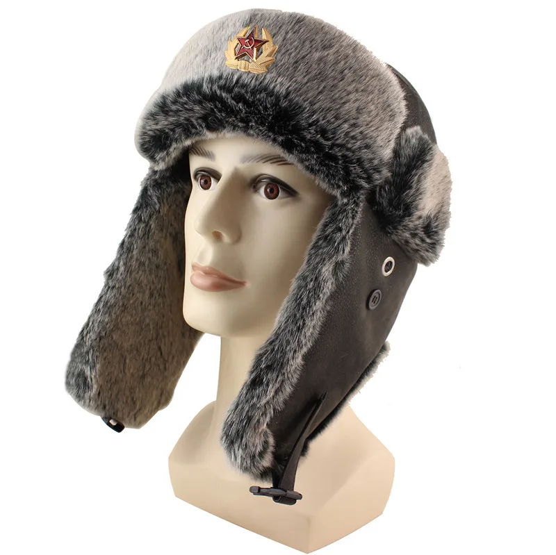 Black with Badge Зимние шапки-бомберы с советским значком, плюшевые ушанки, русская ушанка для мужчин и женщин, шлем летчика из искусственной кожи с мехом, модные зимние шапки - Цвет: Black with Badge