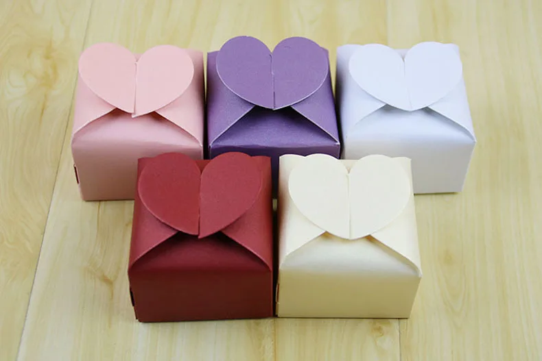 

Sweet Love Heart Shape Wedding Favor and gift Box Colorful Candy Packaging Boxes 6*6*5.5cm 100pcs/lot