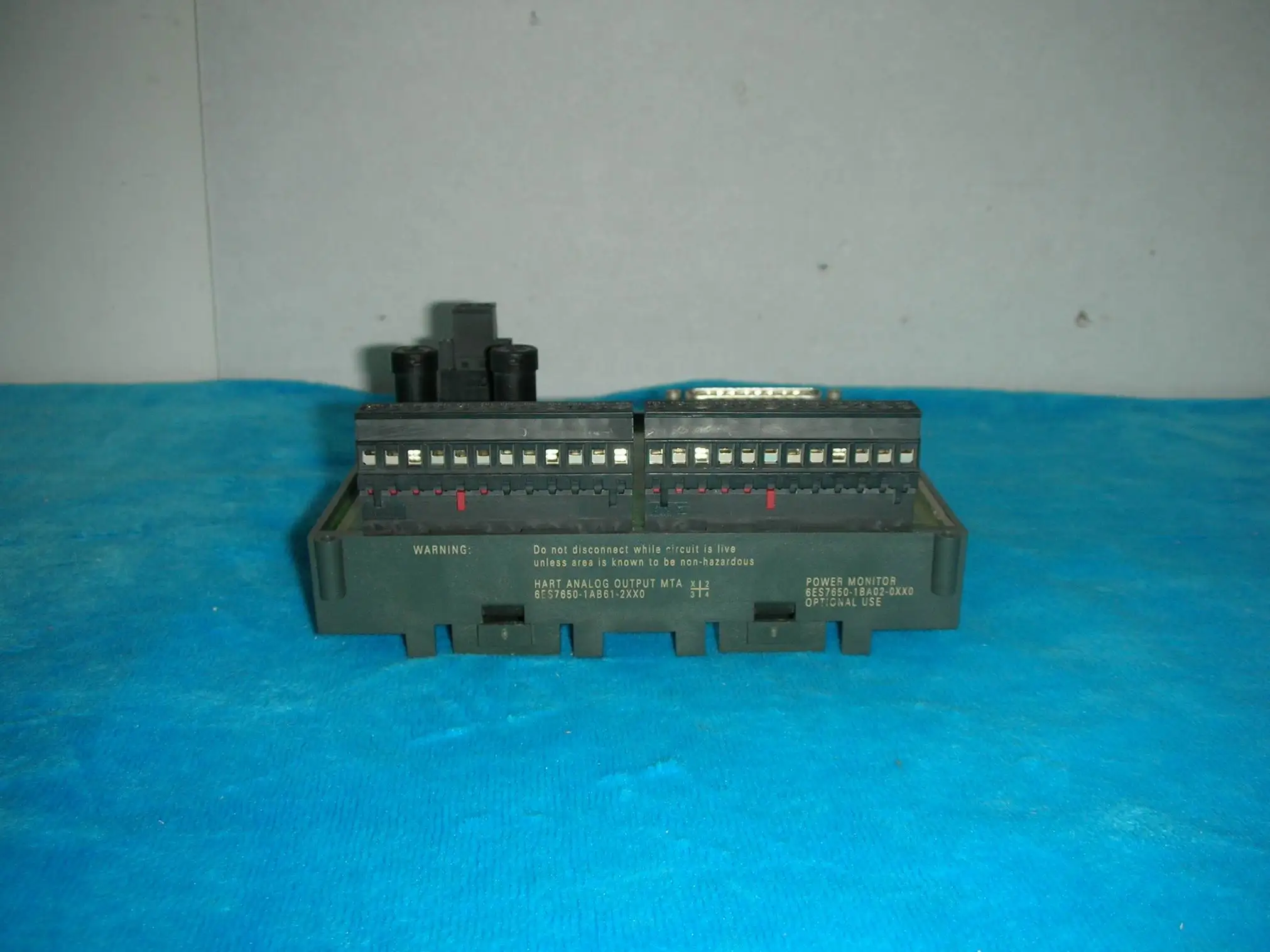 6ES7650-1AB61-2XX0 | Освещение