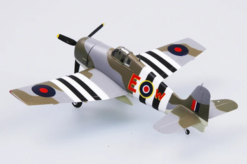 Труба 1: 72 Великобритании мировой войны F6F hells cat carrier fighter 37200 Готовая модель