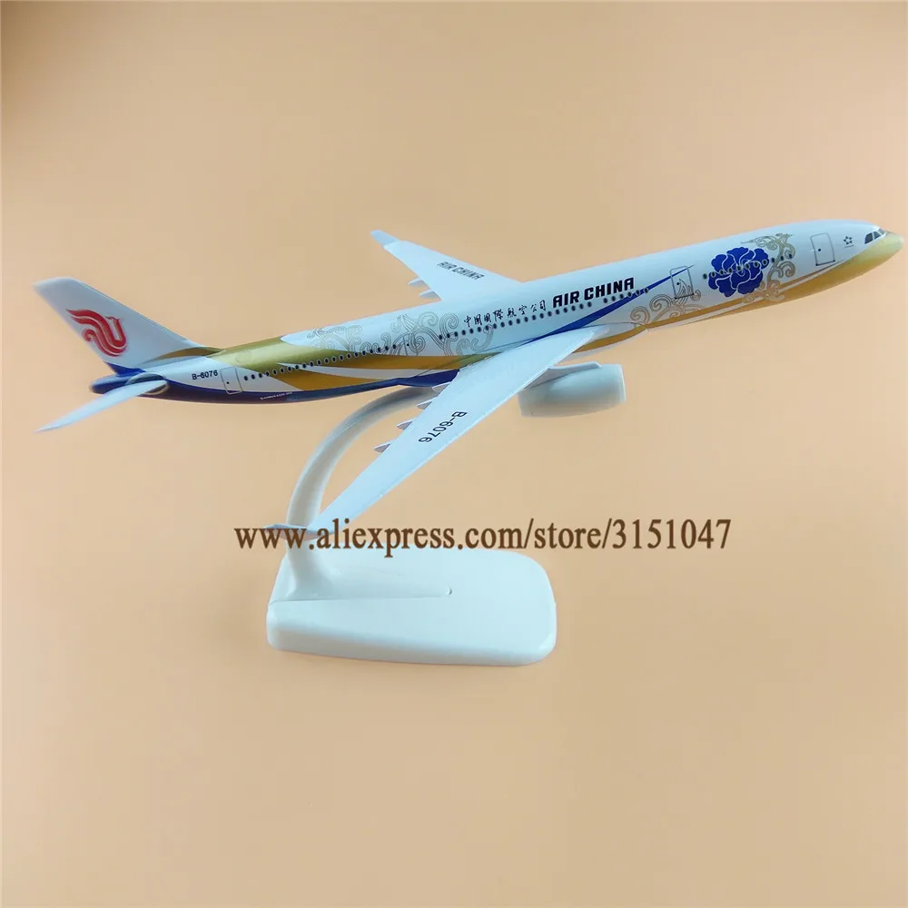 Модель самолета China A330 с голубым пионом 20 см | Дом и сад