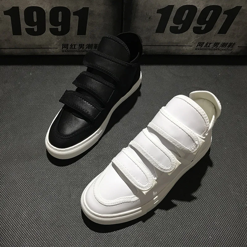 

2019 Fashion Men Canvas Sneakers Shoes Footwear Flats Men Ankle Boots BLACK White High Top Man Casual Walking Shoes VV-19