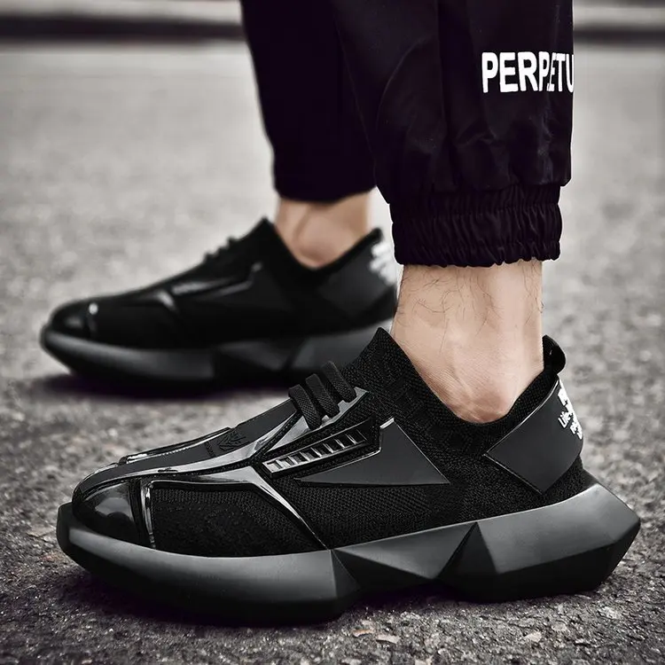 Кроссовки мужские для бега легкая обувь на высокой платформе массивные в стиле