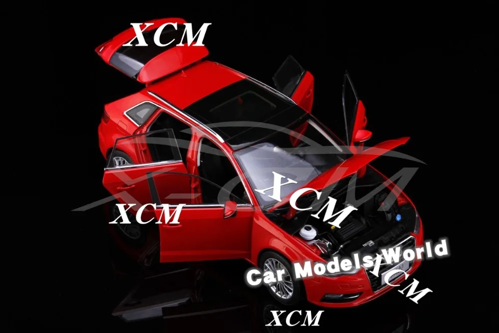 Литья под давлением модели автомобиля для A3 Sportback 1:18(красный)+ небольшой подарок