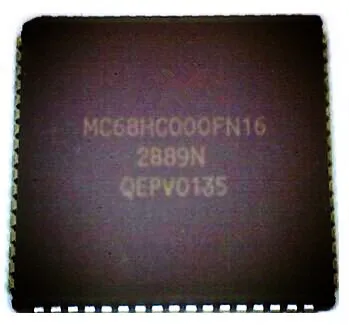 Микроконтроллер MC68HC000FN16 MC68HC000 PLCC68 микропроцессор чип хорошего качества |