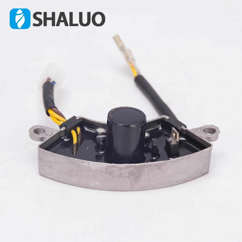 Автоматический стабилизатор напряжения алюминиевый чехол 2 кВт AVR 168 |