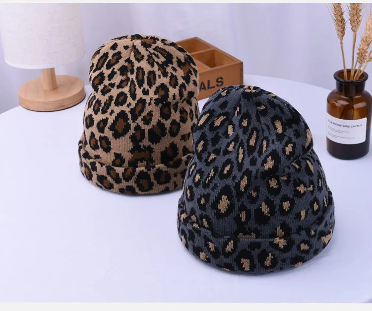 new Women Knitted Hat women Cap Autumn Winter ladies' Hats Caps Print Leopard Warm Skullies Beanies Winter Female Hat