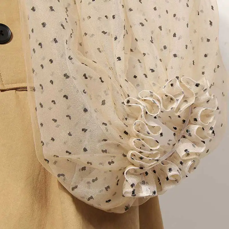 Женский двубортный Тренч в горошек с рукавами-фонариками цвета хаки на весну и