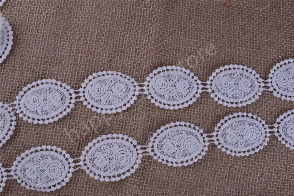 Apliques de encaje de seda de leche suave, forma ovalada, blanco, buena calidad, 28 yardas, tama&ntilde;o: 3,5x4,5 cm-2