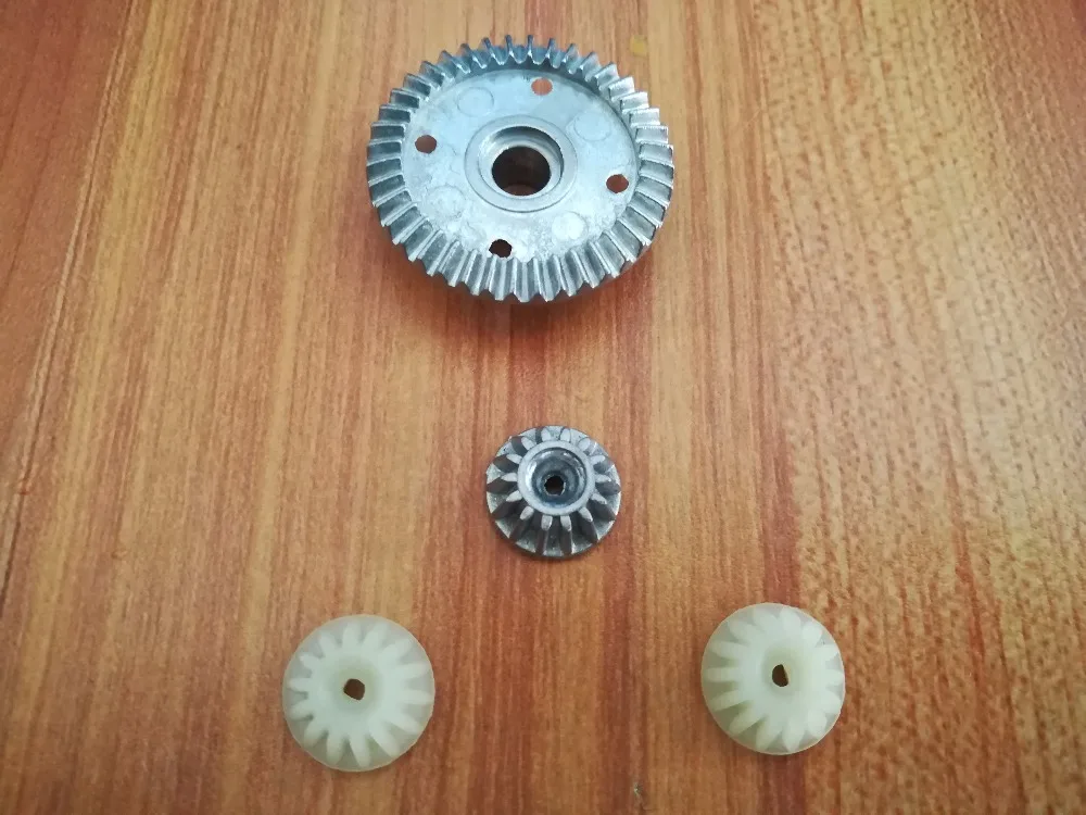 

WLtoys 12401 12402 12403 12404 12409 Rc Car spare parts 12401-0295 active bevel gear / 12401-1638 Metal differential gear