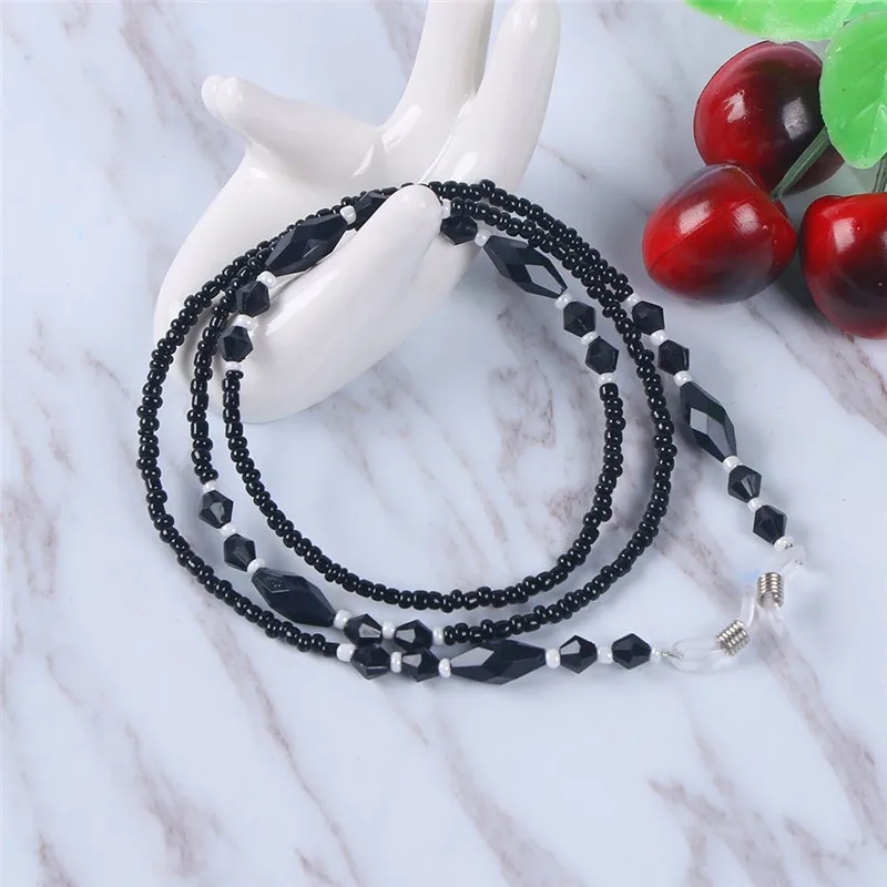 Очки солнцезащитные женские с ремешком на шею модные милые стильные ажурные очки