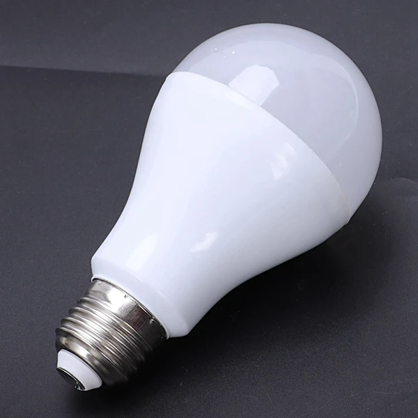 Умная Светодиодная лампа Регулируемая Цветовая температура и яркость 9 Вт