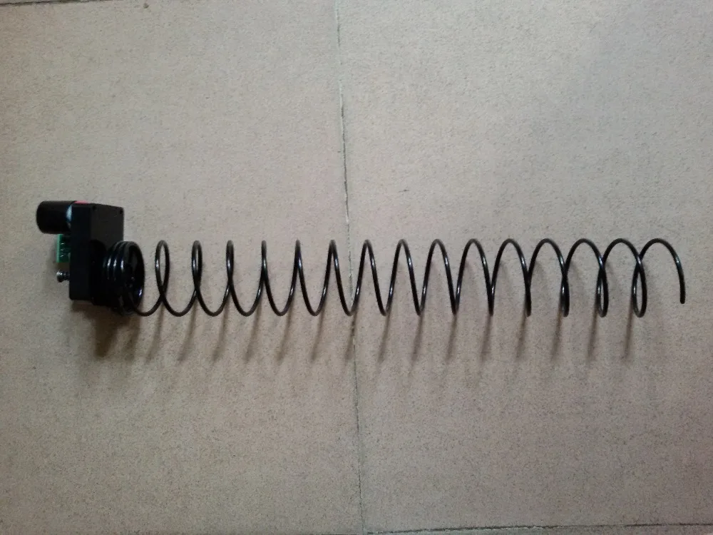 

Часть 3 шпильки 12V двигатель и кусок спирали