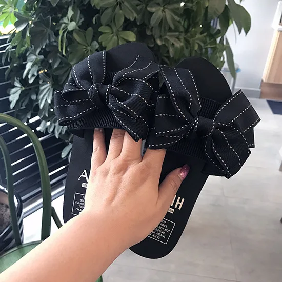 Модные дизайнерские босоножки с бантом в полоску Женские вьетнамки на высоком