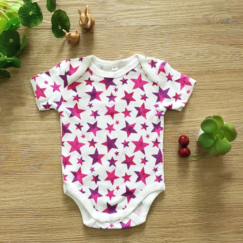 Милый хлопковый комбинезон с короткими рукавами и рисунком для малышей Летний