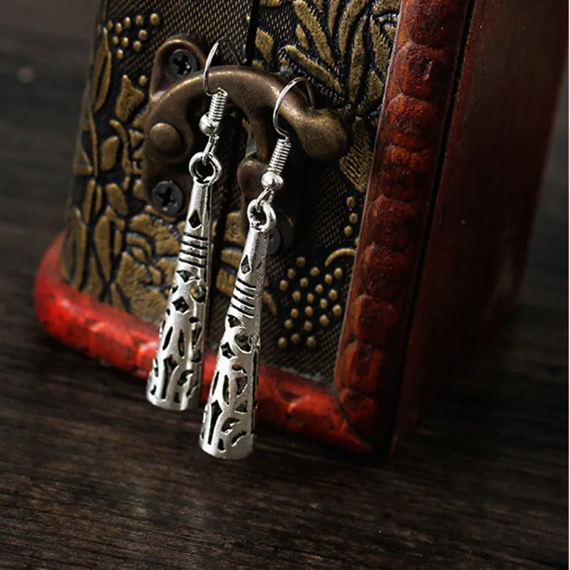 Модные женские серьги 2019 европейские и американские полые Национальный Ветер